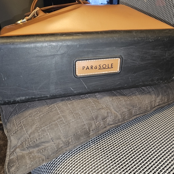 Vintage Dooney & Bourke Parasole Shoulder Bag - Picture 8 of 16